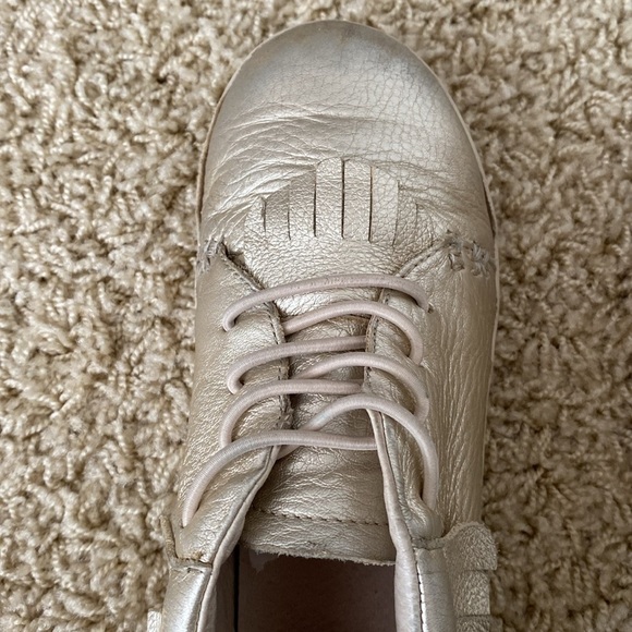 Freshly Picked | Sneaker Moccs - Picture 4 of 11